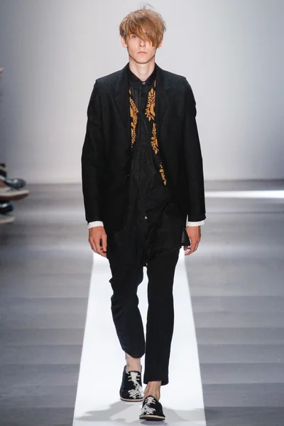 Look 26